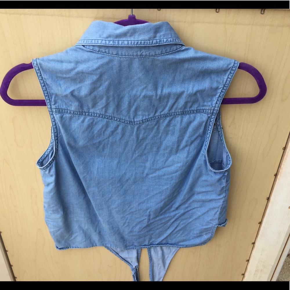 Forever 21 Waist-tie Shirt - Picture 5 of 6